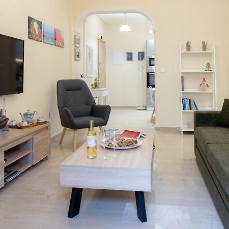 Luxury Apartment In Garitsa Bay コルフ島 エクステリア 写真
