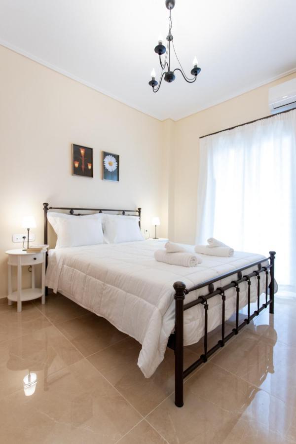 Luxury Apartment In Garitsa Bay コルフ島 エクステリア 写真