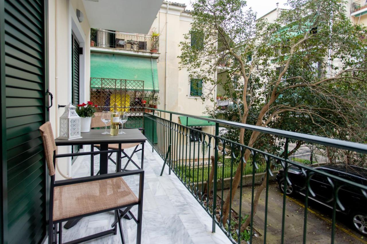 Luxury Apartment In Garitsa Bay コルフ島 エクステリア 写真