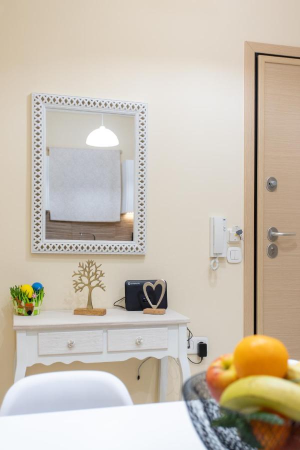 Luxury Apartment In Garitsa Bay コルフ島 エクステリア 写真